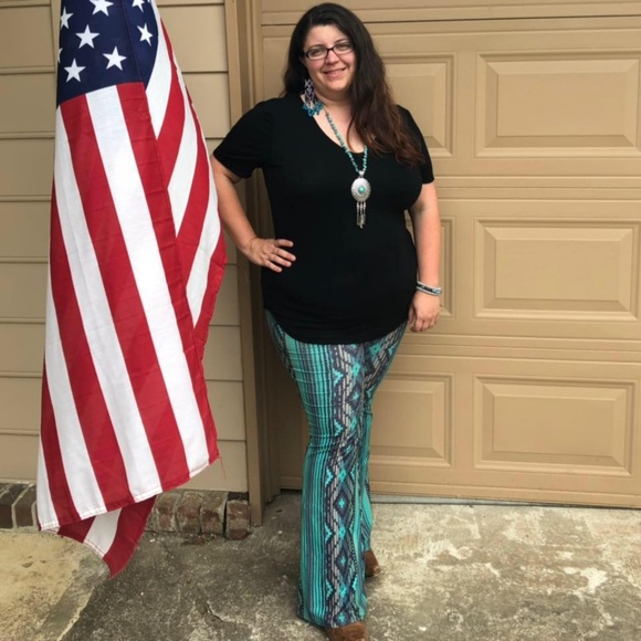 Meet your Posher, Misty - Picture 5 of 5